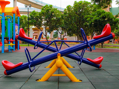 Kids safe play equipments for public and kids park