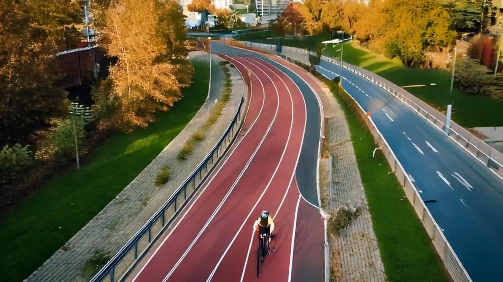Challenges and Solutions in Building Cycle Tracks in High-Density Urban Spaces